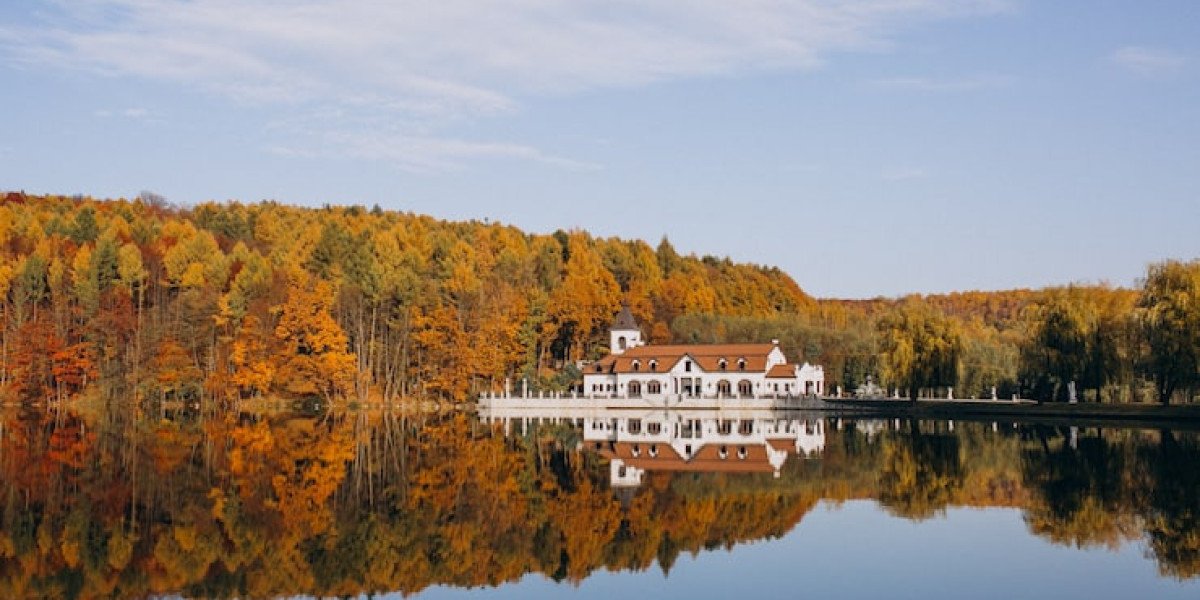 Massanutten Resort Lodging with Scenic Mountain Views